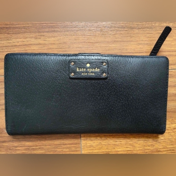 Kate Spade Pebbled Black Leather Wallet - Picture 1 of 4
